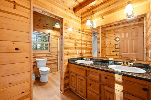 12735 Davis Lane, Nevada City, CA 95959