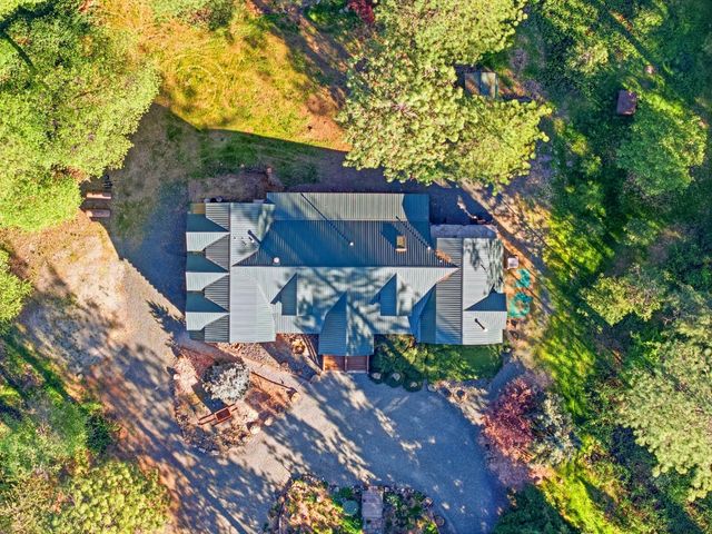 12735 Davis Lane, Nevada City, CA 95959