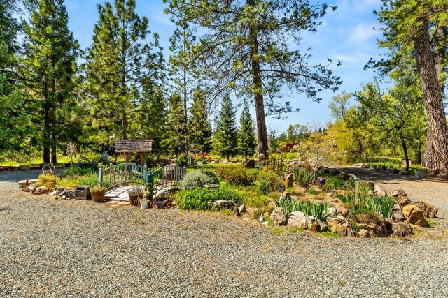 12735 Davis Lane, Nevada City, CA 95959
