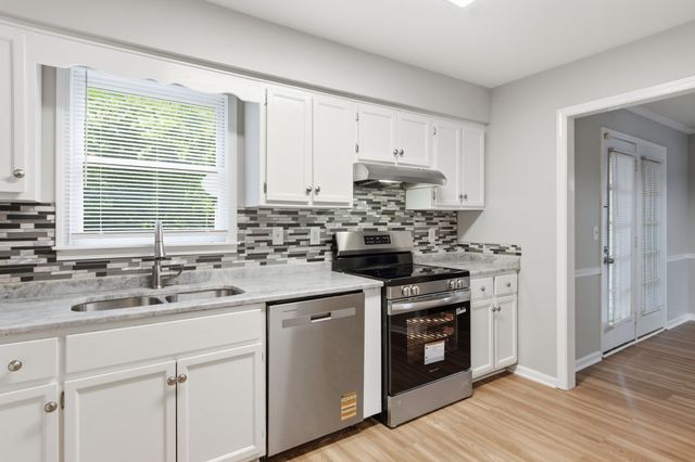 413 Westfield Dr, Nashville, TN 37221