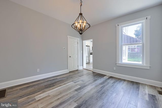 248 E WALNUT ST, Lancaster, PA 17602