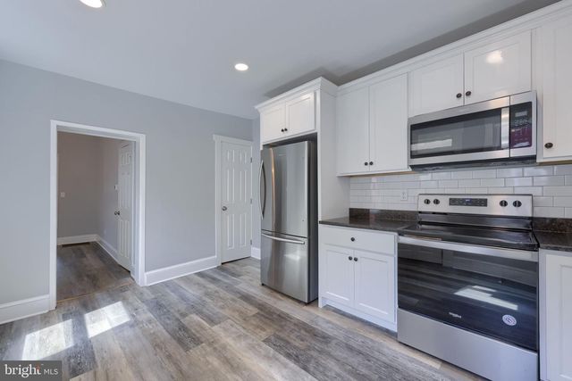 248 E WALNUT ST, Lancaster, PA 17602