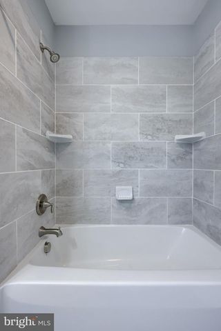 248 E WALNUT ST, Lancaster, PA 17602