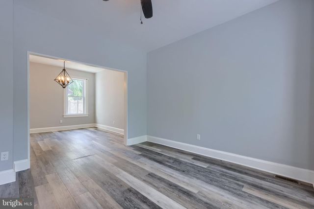 248 E WALNUT ST, Lancaster, PA 17602