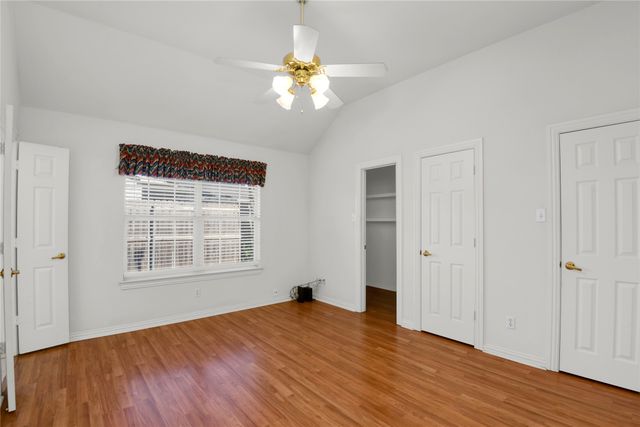 208 Mimosa Lane, Lancaster, TX 75146