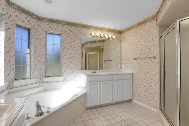 208 Mimosa Lane, Lancaster, TX 75146