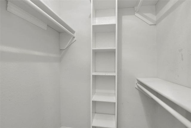 208 Mimosa Lane, Lancaster, TX 75146