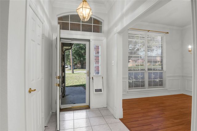 208 Mimosa Lane, Lancaster, TX 75146