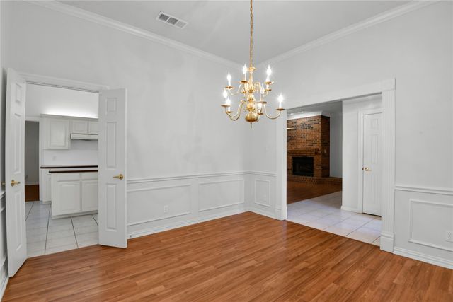 208 Mimosa Lane, Lancaster, TX 75146