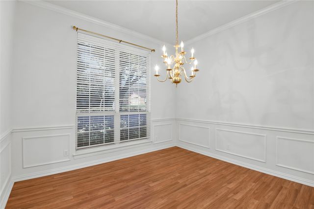 208 Mimosa Lane, Lancaster, TX 75146