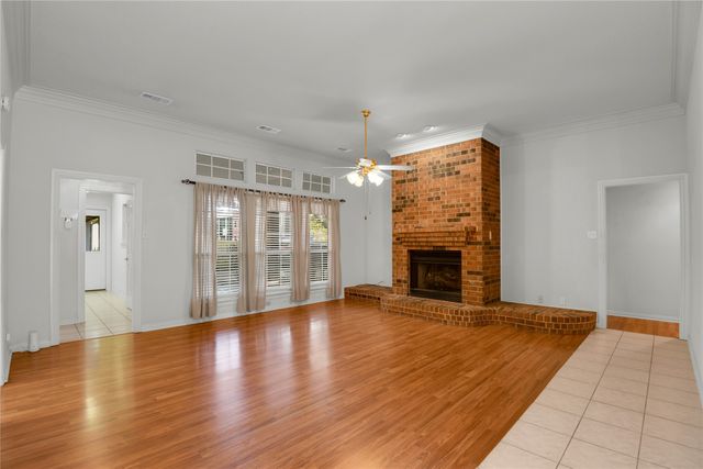 208 Mimosa Lane, Lancaster, TX 75146