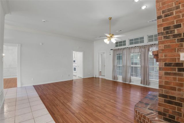 208 Mimosa Lane, Lancaster, TX 75146