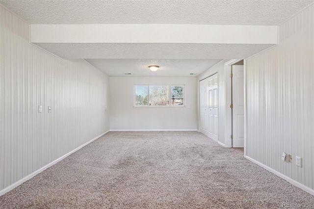 1745 S Pratt Parkway, Longmont, CO 80501