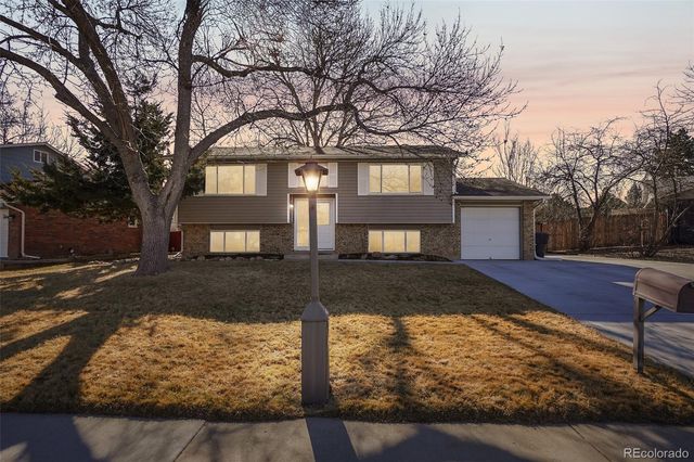 1745 S Pratt Parkway, Longmont, CO 80501