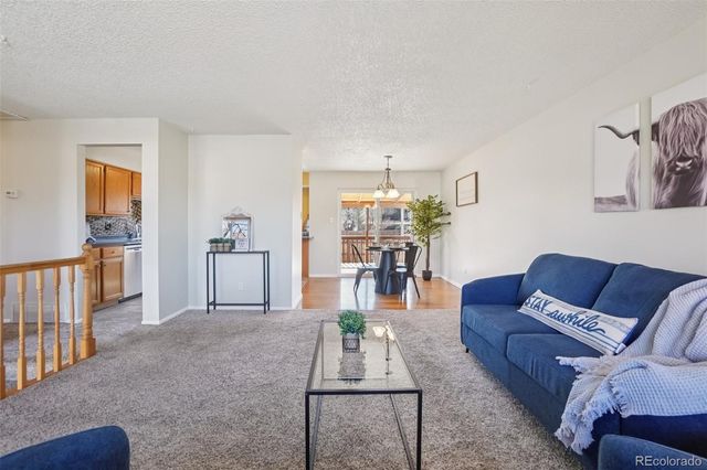 1745 S Pratt Parkway, Longmont, CO 80501