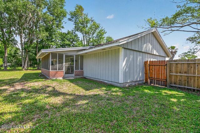 9744 SAPPINGTON Avenue, Jacksonville, FL 32208