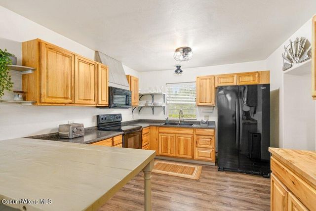 2434 W Wesson AVE, Athol, ID 83801