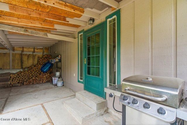 2434 W Wesson AVE, Athol, ID 83801
