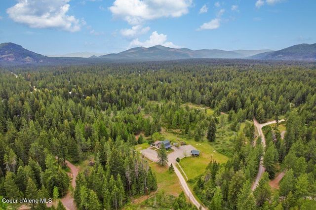 2434 W Wesson AVE, Athol, ID 83801
