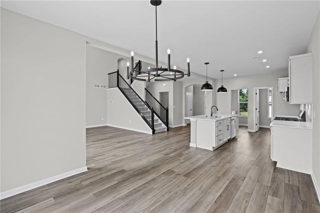 222 Loon Lake Way, Hoschton, GA 30548