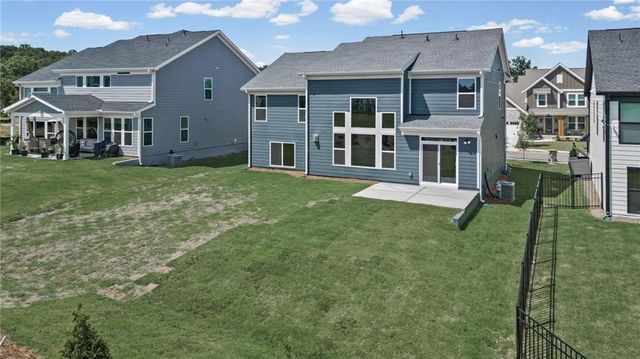 222 Loon Lake Way, Hoschton, GA 30548