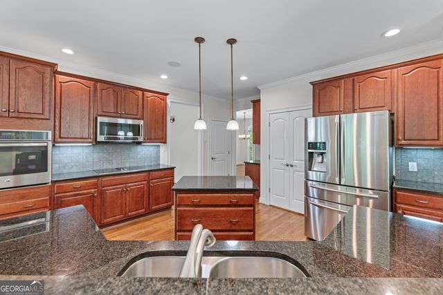 6020 Cochran Mill Road, Chattahoochee Hills, GA 30268