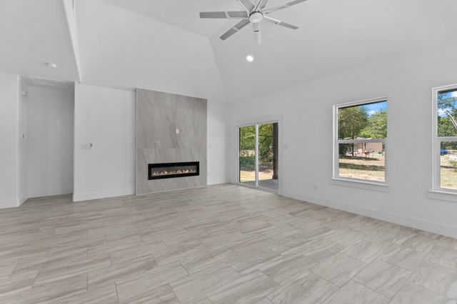 104 Clear Fork Street, Gun Barrel City, TX 75156