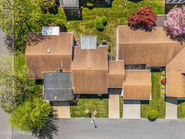 133 Balsam Plaza B, Monroe, NJ 08831