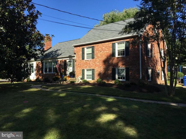 1048 DALEBROOK DR, Alexandria, VA 22308