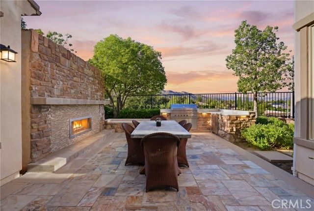 8304 Mariposa Court, West Hills (los Angeles), CA 91304