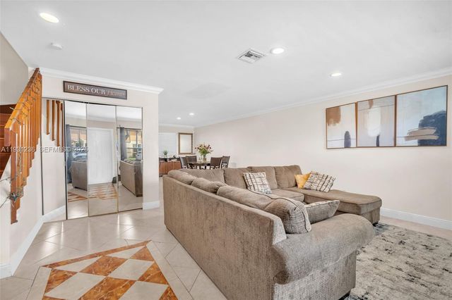 3370 N Beau Rivage Dr 3N, Pompano Beach, FL 33064