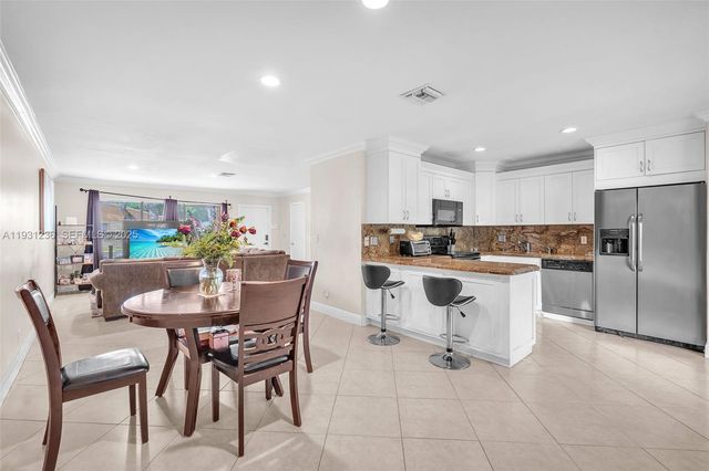 3370 N Beau Rivage Dr 3N, Pompano Beach, FL 33064