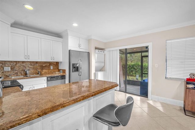 3370 N Beau Rivage Dr 3N, Pompano Beach, FL 33064