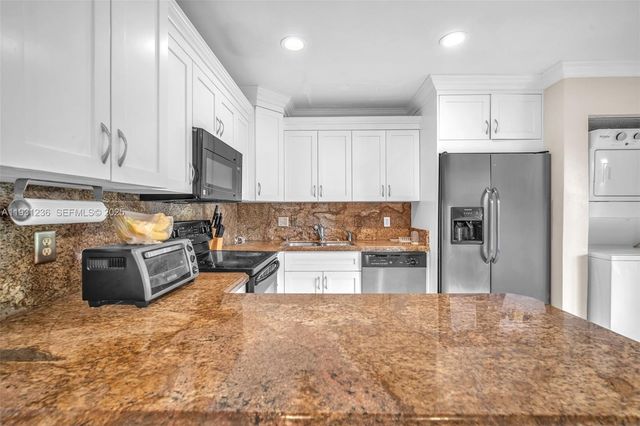 3370 N Beau Rivage Dr 3N, Pompano Beach, FL 33064