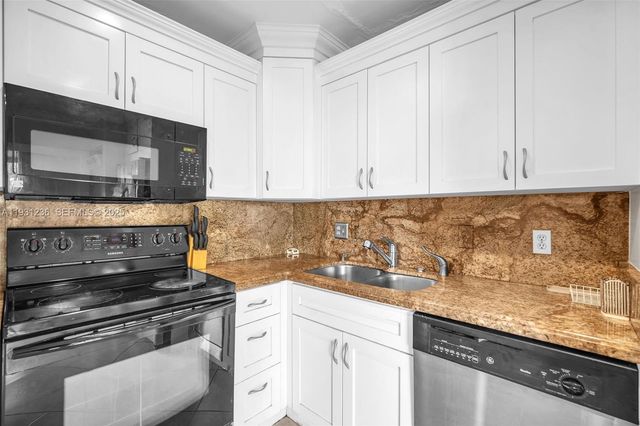 3370 N Beau Rivage Dr 3N, Pompano Beach, FL 33064