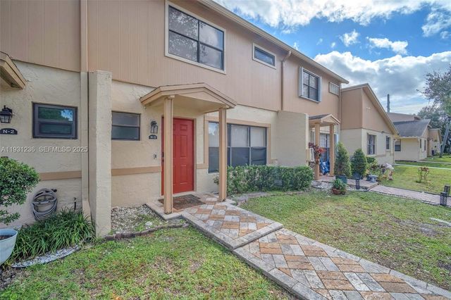 3370 N Beau Rivage Dr 3N, Pompano Beach, FL 33064