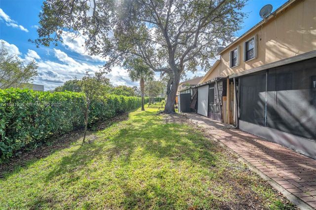 3370 N Beau Rivage Dr 3N, Pompano Beach, FL 33064