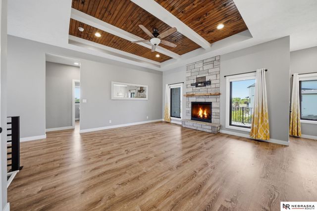 9725 Modena Court, Lincoln, NE 68526
