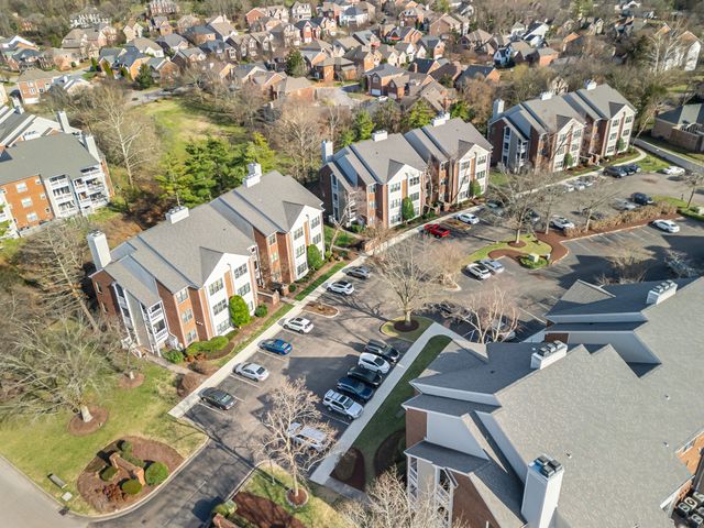 508 Ashlawn Ct, Nashville, TN 37215