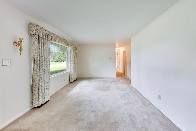 4917 Bonner Drive, Mchenry, IL 60050