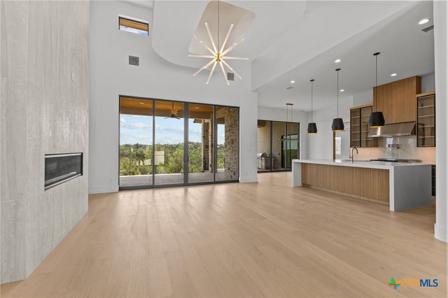 8109 Kuhn Drive, Austin, TX 78736