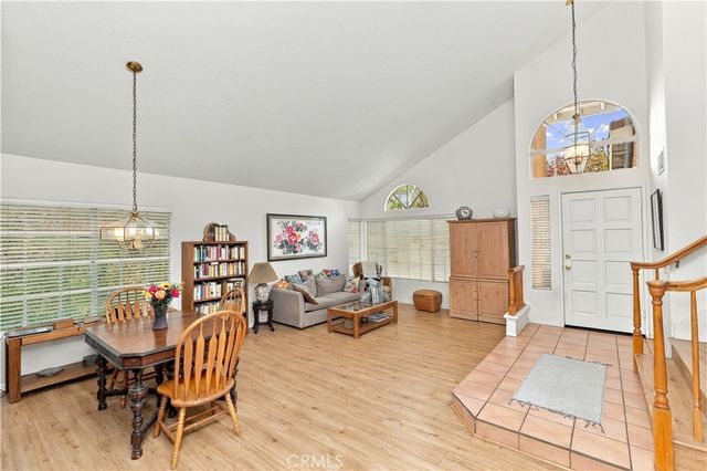 439 Mission Grove N, Riverside, CA 92506