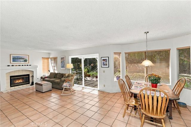 439 Mission Grove N, Riverside, CA 92506