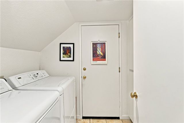 439 Mission Grove N, Riverside, CA 92506
