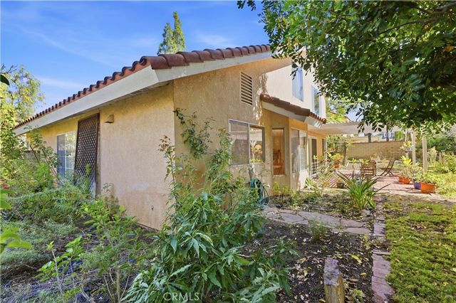 439 Mission Grove N, Riverside, CA 92506