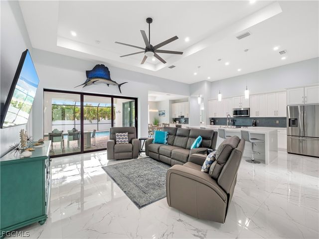 5002 Agualinda BLVD, Cape Coral, FL 33914