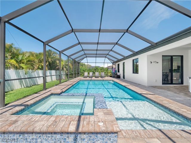 5002 Agualinda BLVD, Cape Coral, FL 33914