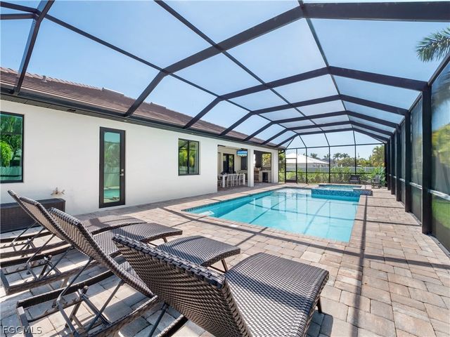 5002 Agualinda BLVD, Cape Coral, FL 33914