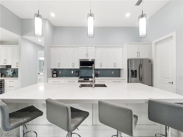 5002 Agualinda BLVD, Cape Coral, FL 33914