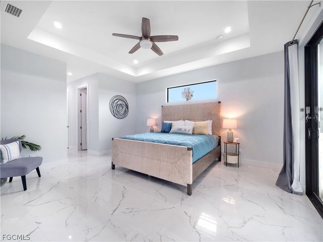 5002 Agualinda BLVD, Cape Coral, FL 33914